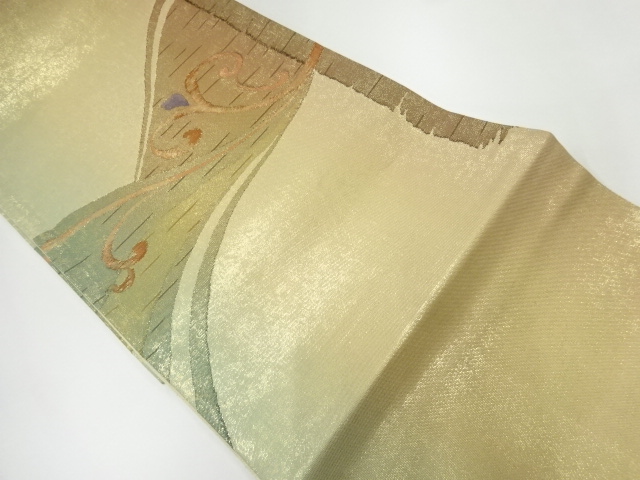 リサイクル　花唐草模様織出し暈し袋帯（サービス品）